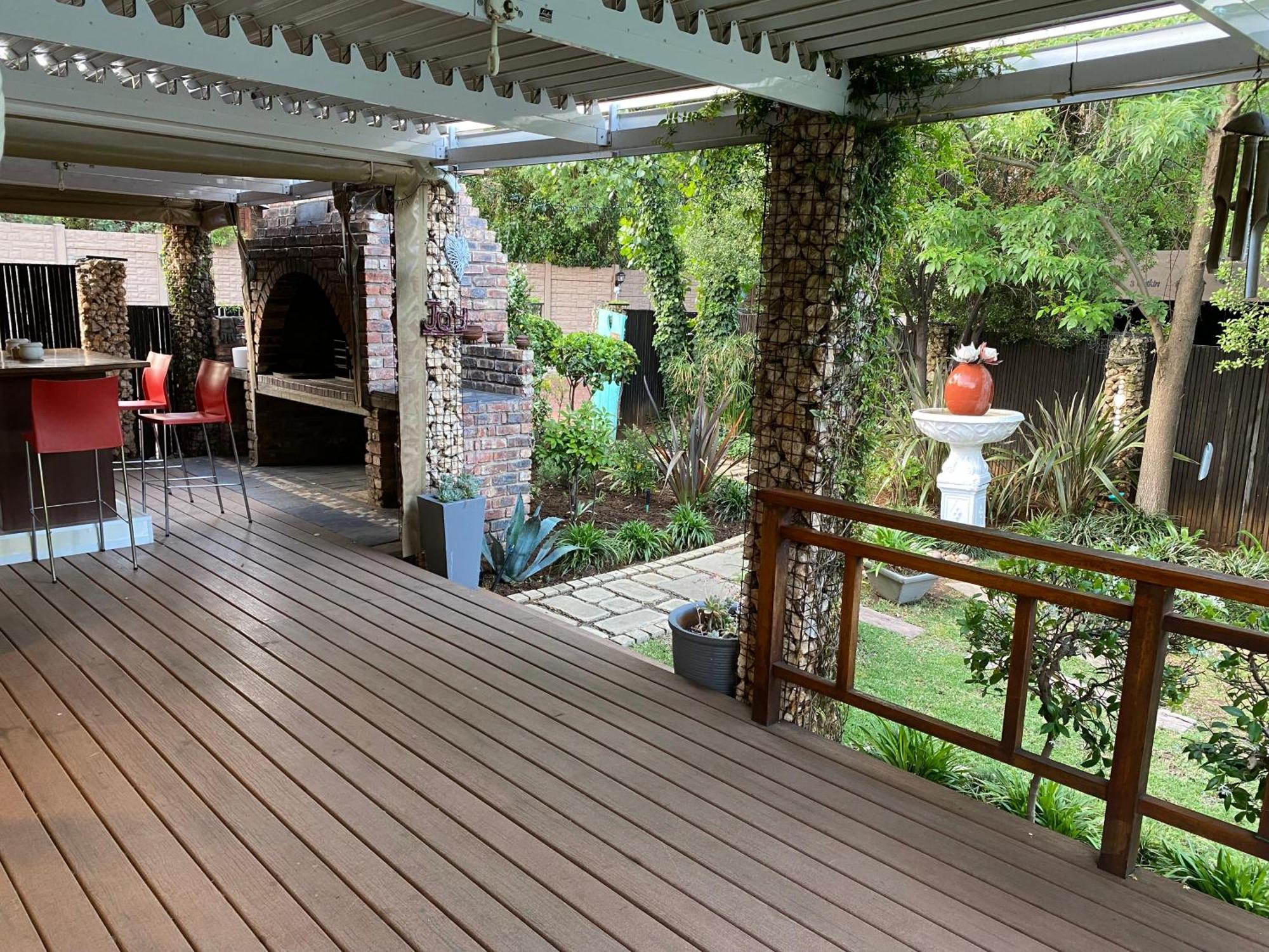 Cottonwood Guesthouse Oasis Bloemfontein Exterior foto